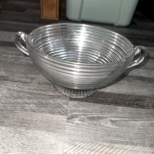 Anchor Hocking Manhattan clear pedestal fruit bowl made 1938-1943